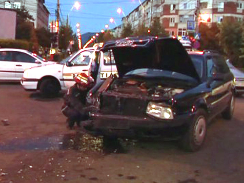 Accident Victoriei (c) eMM.ro